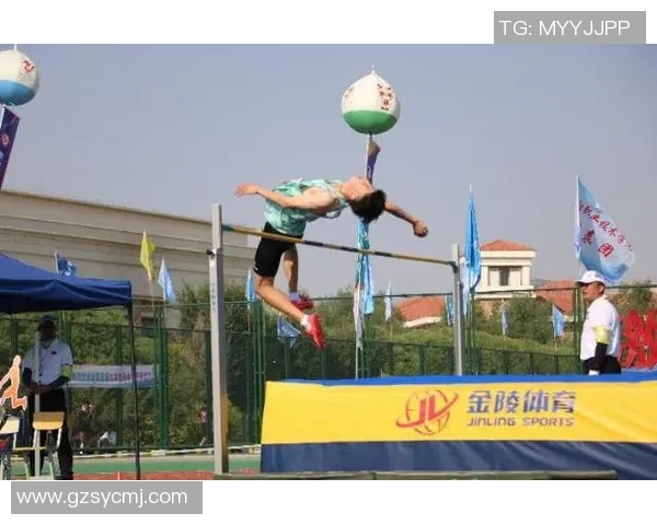 足球跳远的魅力与技巧探索让运动爱好者领略不一样的竞技风采